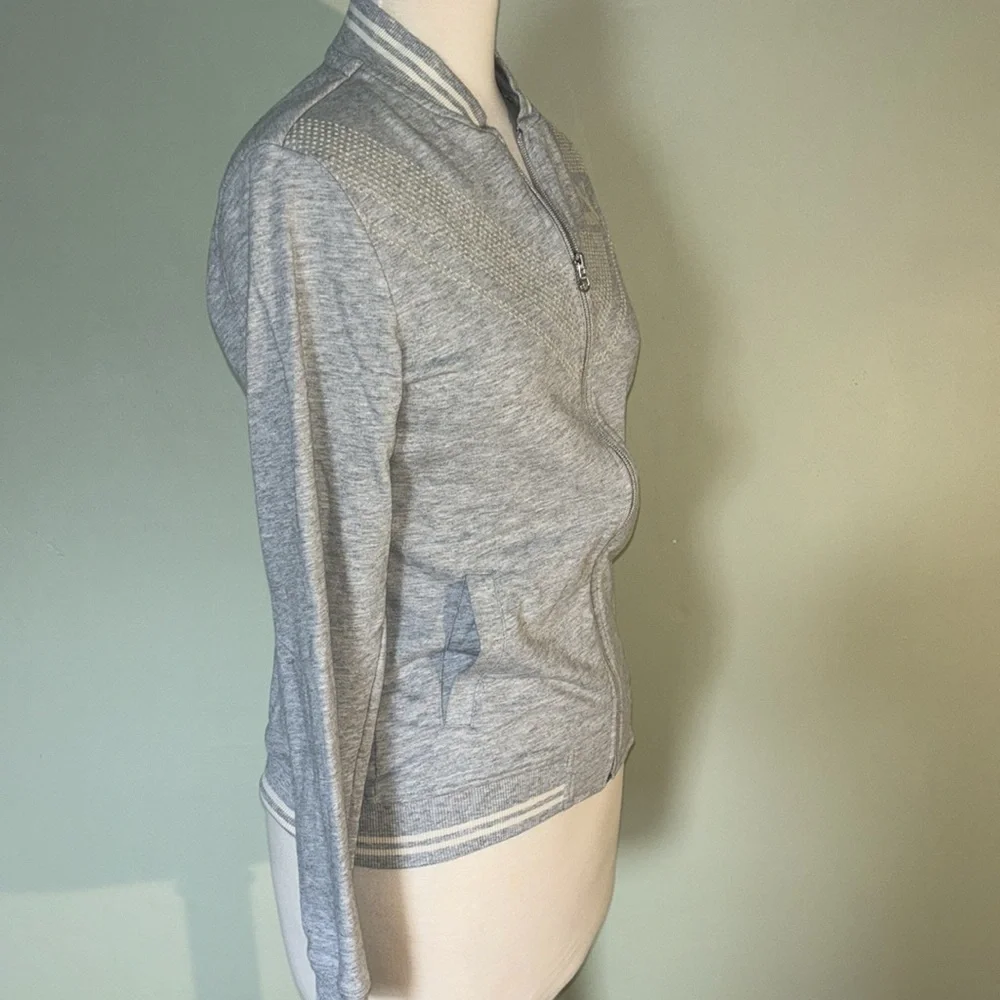 PUMA gray and white zip up in women’s small - Picture 4 of 10